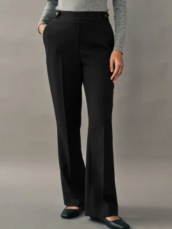 Zwart - Modieus gesneden bootcut broek
