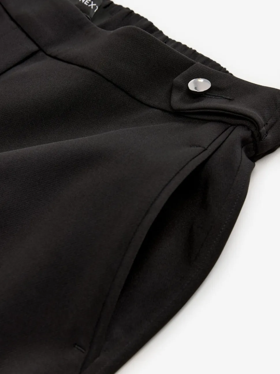 Zwart - Modieus gesneden bootcut broek