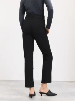Zwart - Nauwsluitende, op maat gemaakte broek van wol