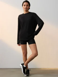 Zwart - Nike One Relaxed Dri-FIT top met lange mouwen