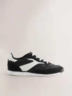 Zwart - Paneel Detail Vetersluiting Trainers