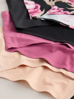 Zwart / Praline Huidskleur / Roze Bloemen - Set van 4 No VPL menstruatieslips voor medium vloeien