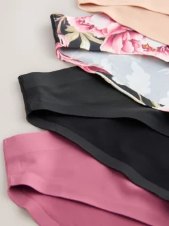 Zwart / Praline Huidskleur / Roze Bloemen - Set van 4 No VPL menstruatieslips voor medium vloeien
