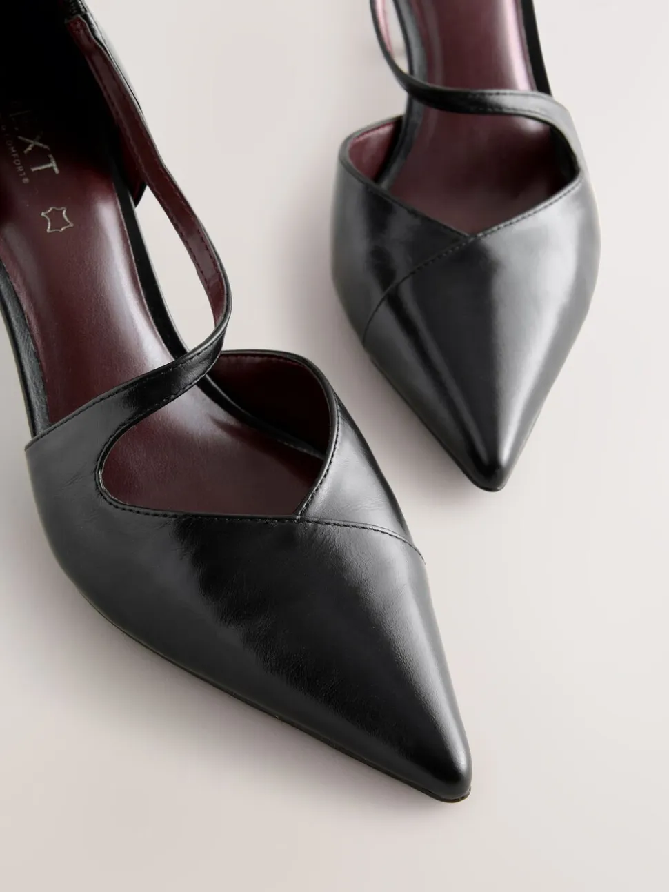 Zwart - Premium Leather Asymmetric Court Heels