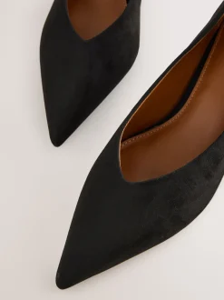 Zwart - Puntige lage naaldhakken schoenen