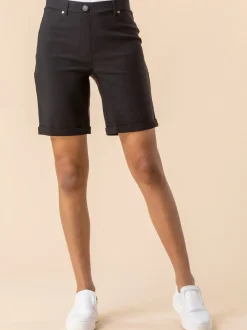 Zwart - Roman stretch short met omgeslagen zoom