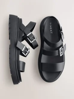Zwart - Sandalen met dikke zool en gesp
