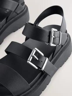 Zwart - Sandalen met dikke zool en gesp