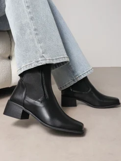 Zwart - Simmi London Xulu Chelsea Ankle Boots