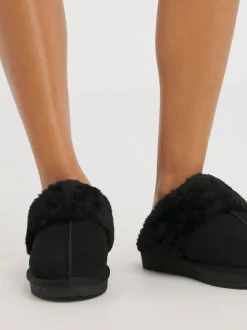 Zwart - Simply Be Faux Fur Lined Suede Mule Slippers