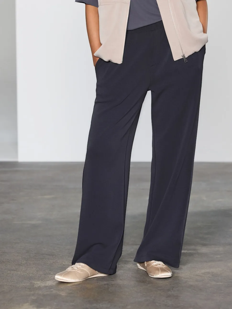 Zwart - Slinky superzachte jersey modal blend wijde pijpen pull-on broek