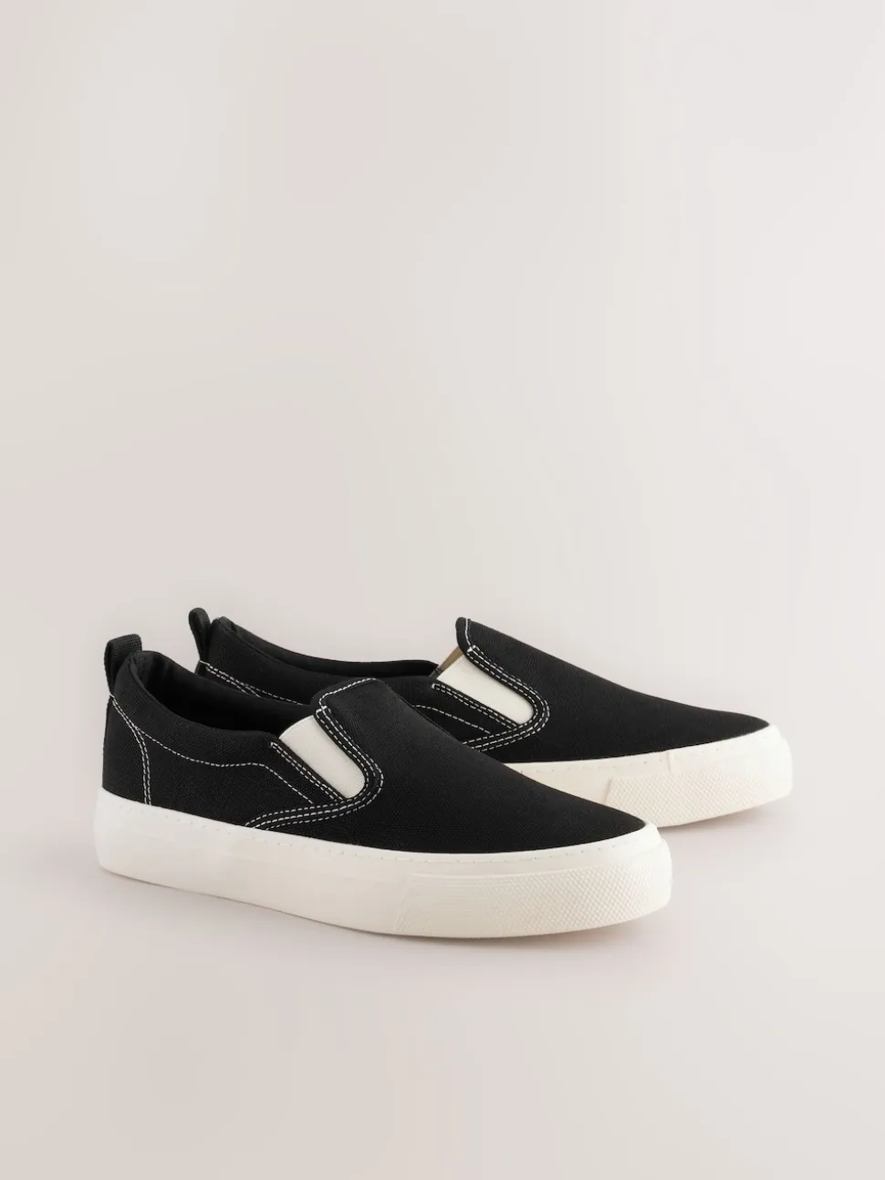 Zwart - Slip On Canvas Skater Trainers