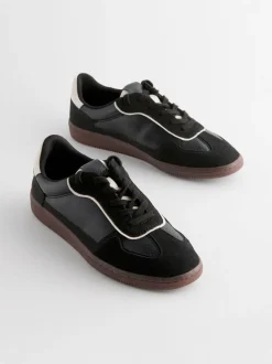 Zwart - Sneaker met veters