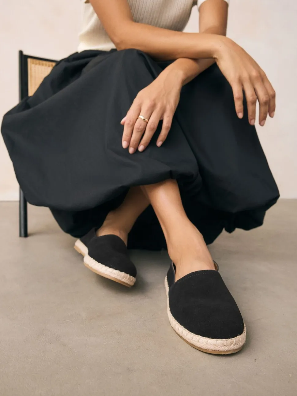 Zwart - Suède espadrilles met dichte neus