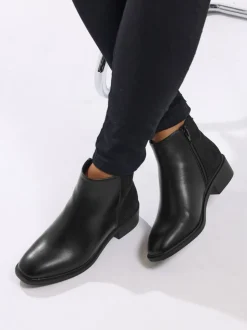 Zwart - Yours Curve Extra-Wide Fit Metal Trim Ankle Boots