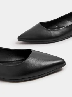 Zwart - Yours Curve Wide Fit Flat Point Pumps