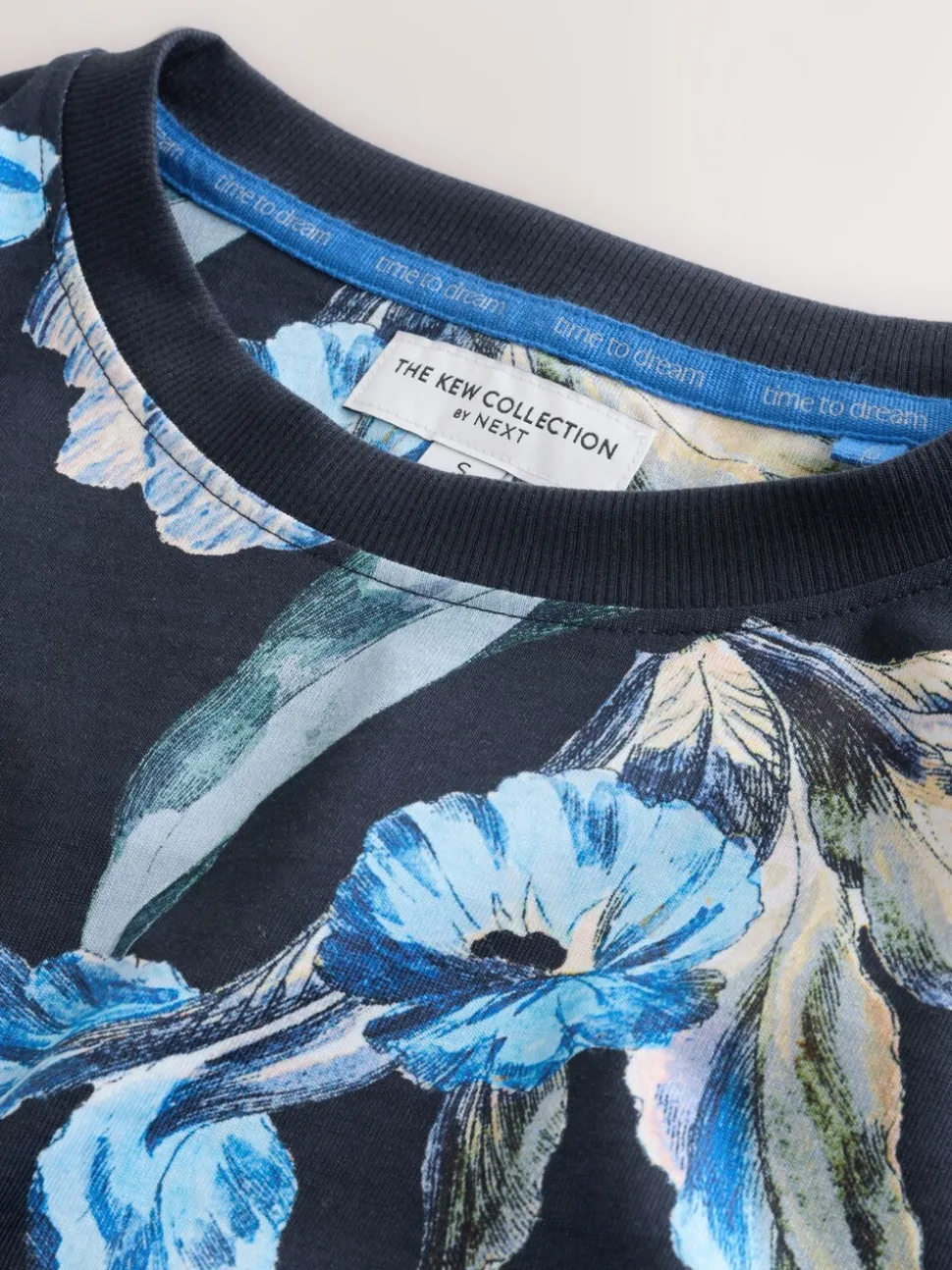 Zwart bloemenprint - Kew Collection pyjama's met lange mouwen