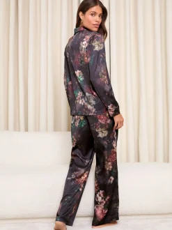 Zwart bloemenprint - Lipsy - Pyjamaset met lange mouwen van bedrukt satijn