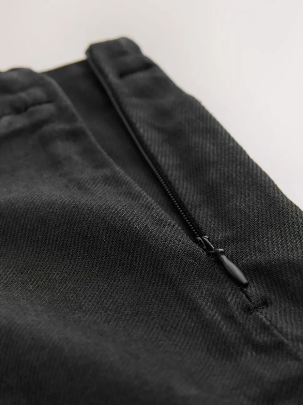 Zwart met coating - Denim minirok