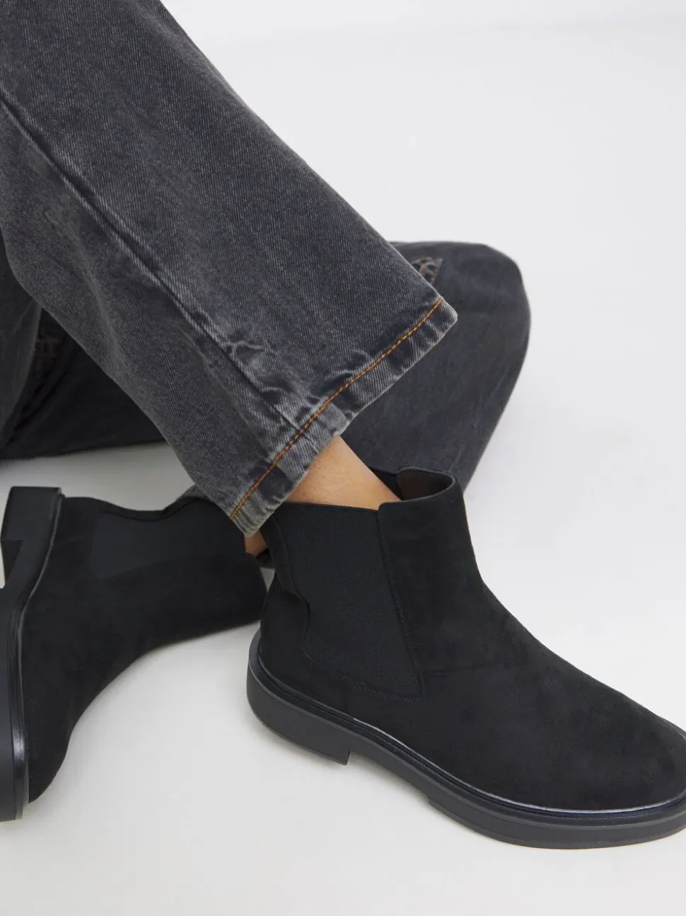 Zwart met lichte wassing - Simply Be Classic Chelsea Boots