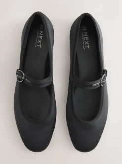 Zwarte satijn - Forever Comfort Round Toe Buckle Detail Mary Jane Shoes