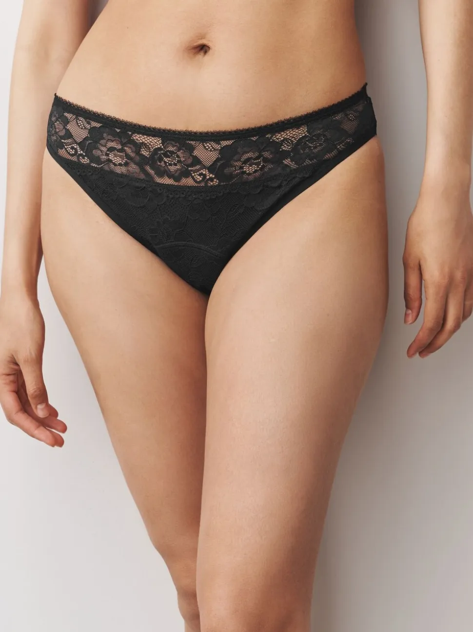 Zwart/paarsrood - All Over Lace Medium Flow Periode Knickers 2 Pack