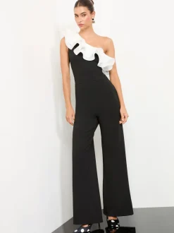Zwart/wit - Lipsy jumpsuit met ruches en een blote schouder