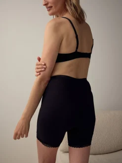Zwart/wit - Menopause Friendly Cooling Thigh Smoothing Shorts 2 Pack