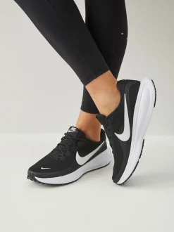 Zwart/wit - Nike Revolution 8 hardloopschoenen