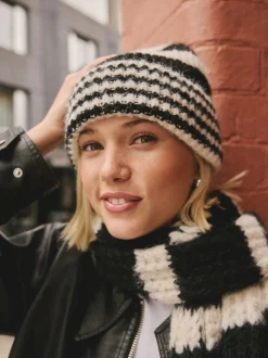 Zwart/wit - Stripe Knitted Beanie Hat