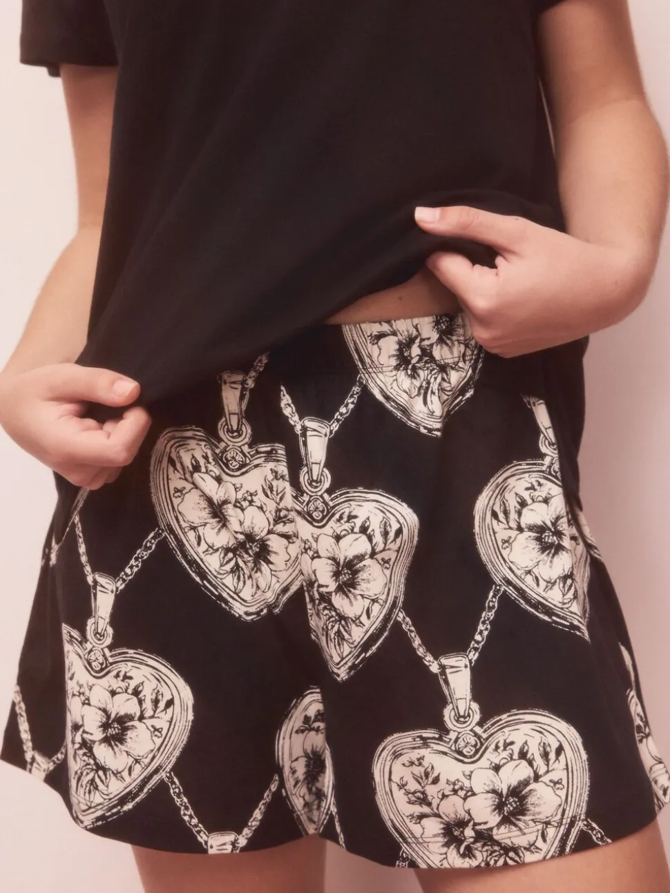 Zwart/wit hart - Pyjama met short